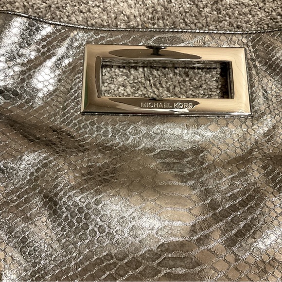 Michael Kors Metallic Silver Faux Leather, chain/strap, EUC - Picture 3 of 9